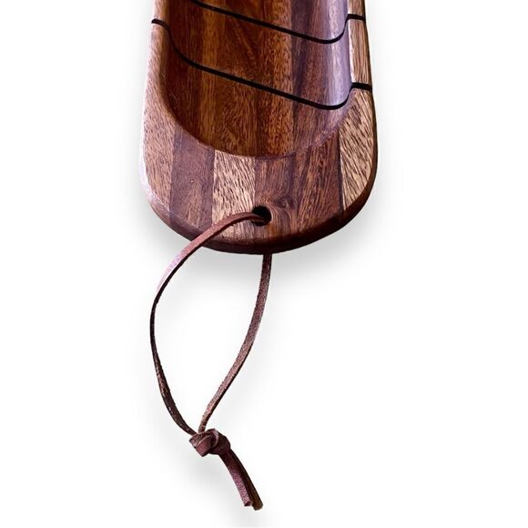 Napastyle 2007 French Bread Baguette Acacia  Wood Cutting Board Leather Hanger - Picture 11 of 15